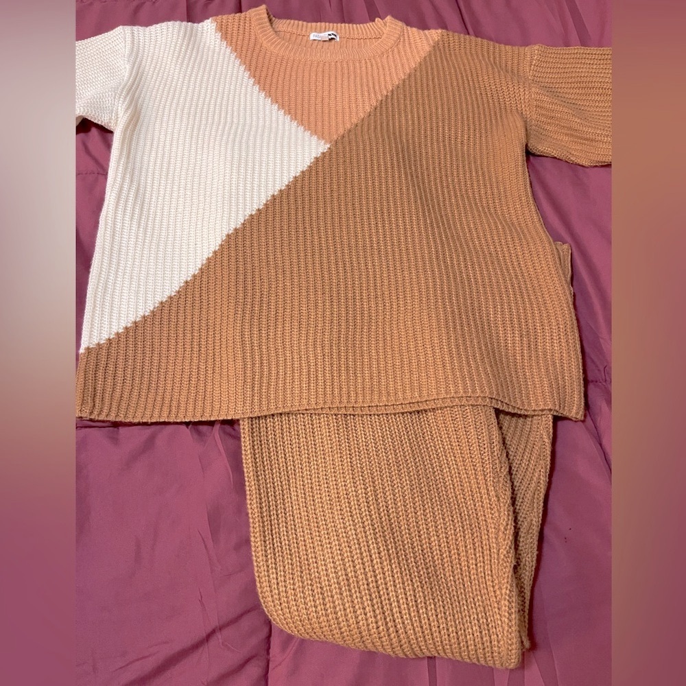 Colorblock Sweater Legging Set- Taupe - Picture 4 of 5